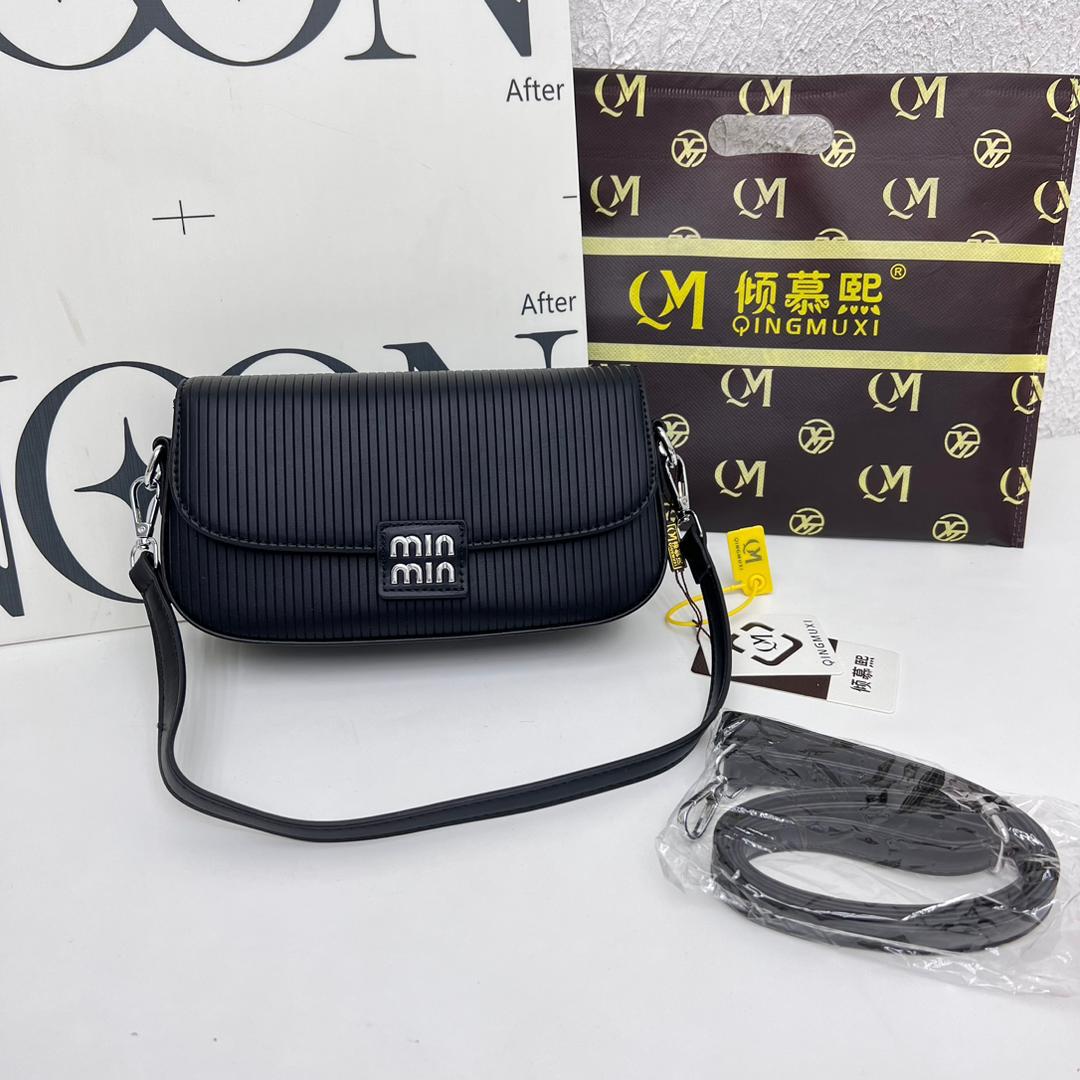 🔥 SPECIAL PRICE OFFER 🔥 1pc Elegant Casual Women's Small Leather Handbag Lightweight Zipper Closure Shoulder Tote Bag