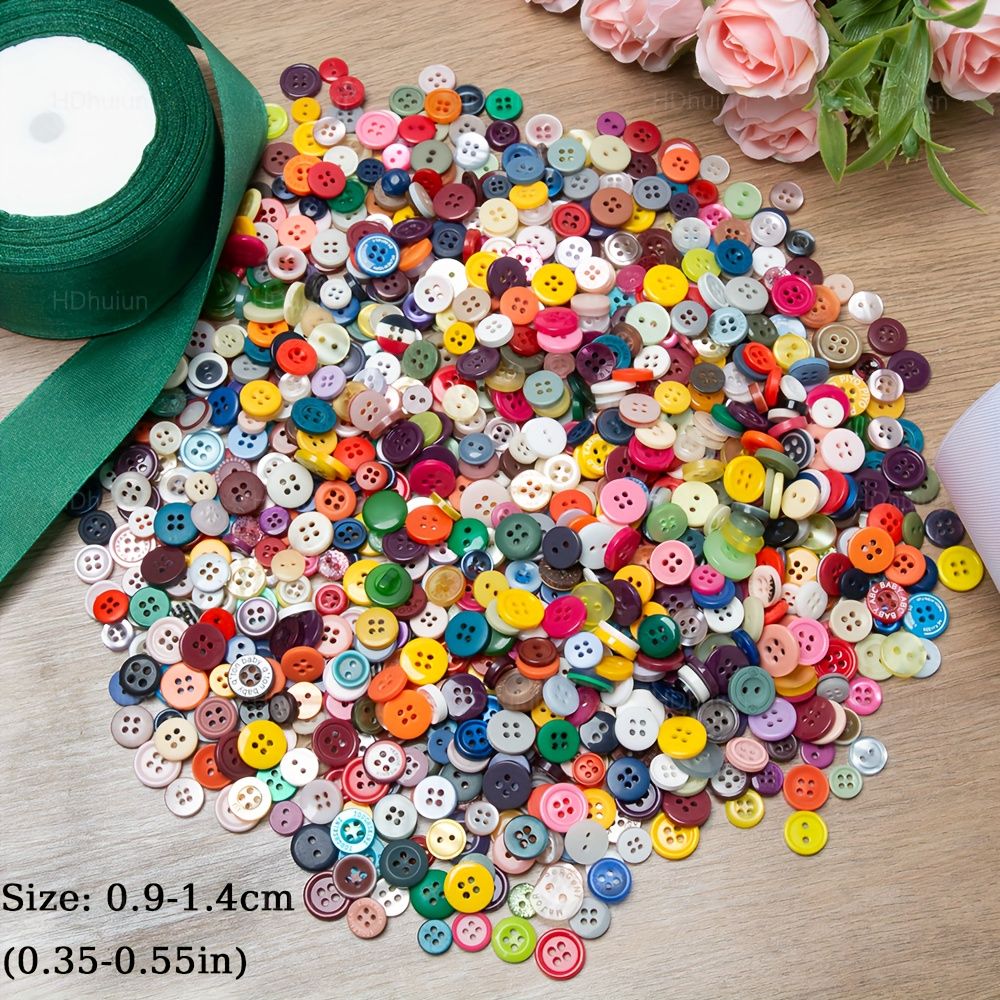 About 1000 Small Resin Buttons, Sewing Homemade Craft Buttons, Hand-Painted Decorative Buttons Multi-Color Series