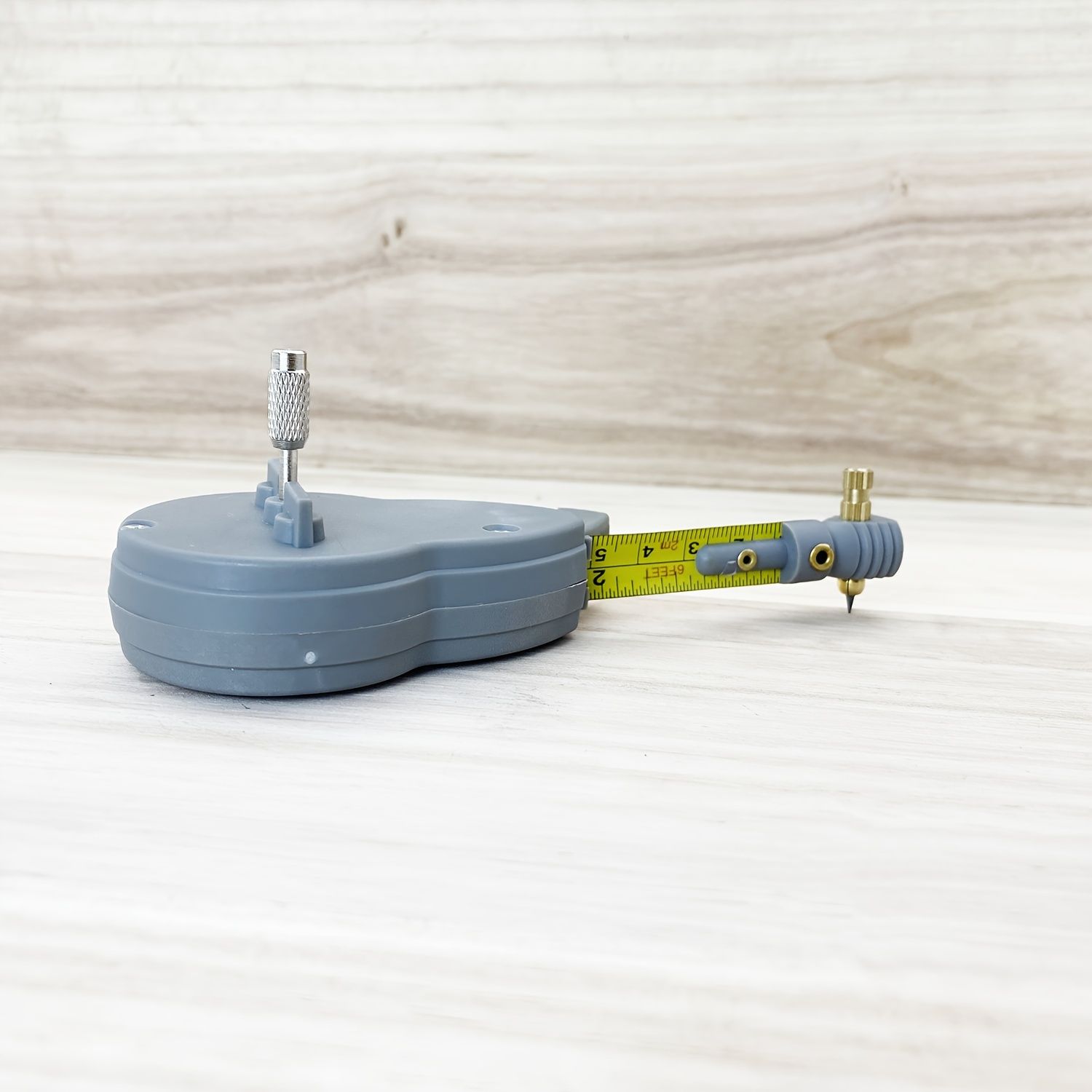 1POS A Compass With 10 Replacement Leads For Drawing Arcs, Circles, And Lines, A Unique Tool For Drawing Circles, And A Ruler With 10 Leads.