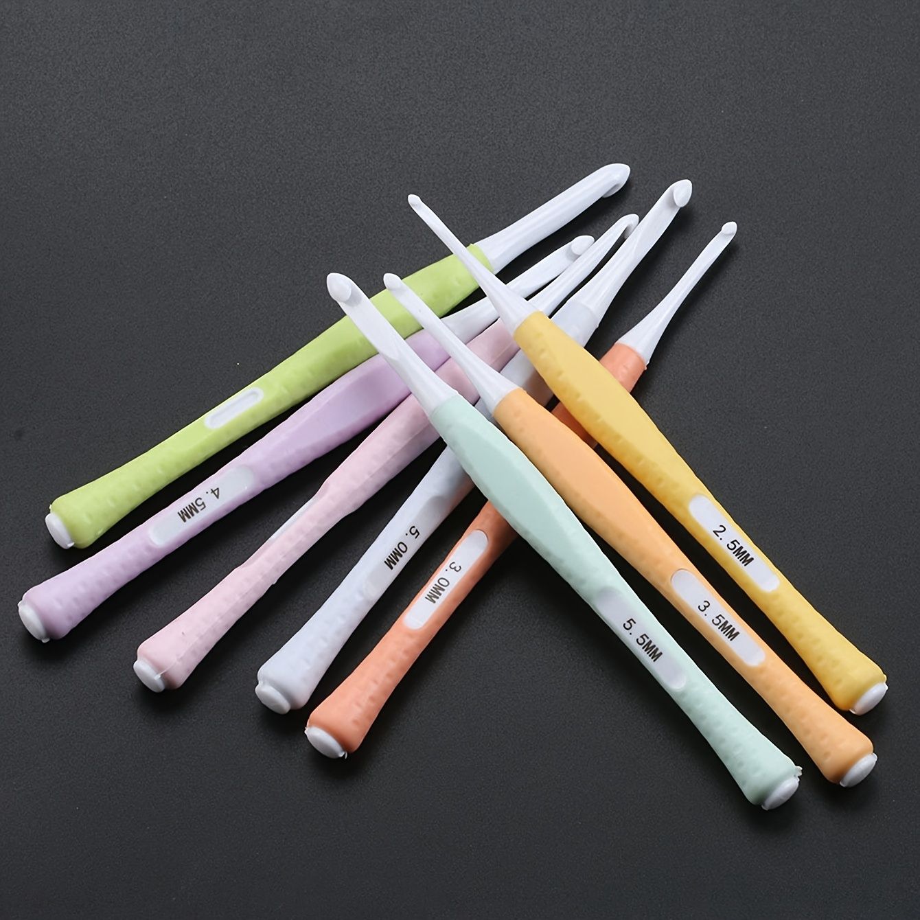 8pcs Candy Color Silicone Soft Handle ABS Crochet Hook Ergonomic Crochet Hook Set For Arthritic Hands Crochet Needle Set And Crochet Accessories For Beginners (Random Color)