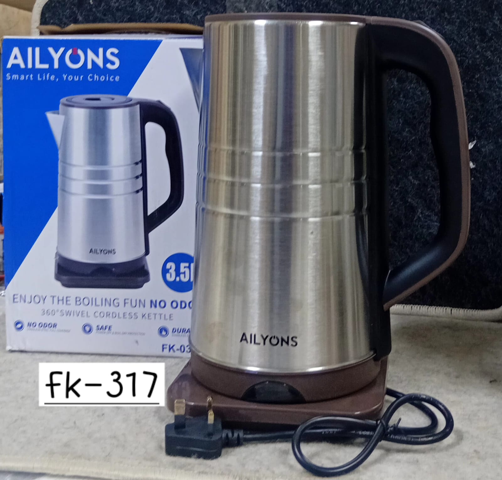 3.5 Litres Electric Water Heating Kettle – New Design Fast Boil Model The large capacity reduces the need for frequent refilling, making it perfect for busy households and workspaces. Durable construc