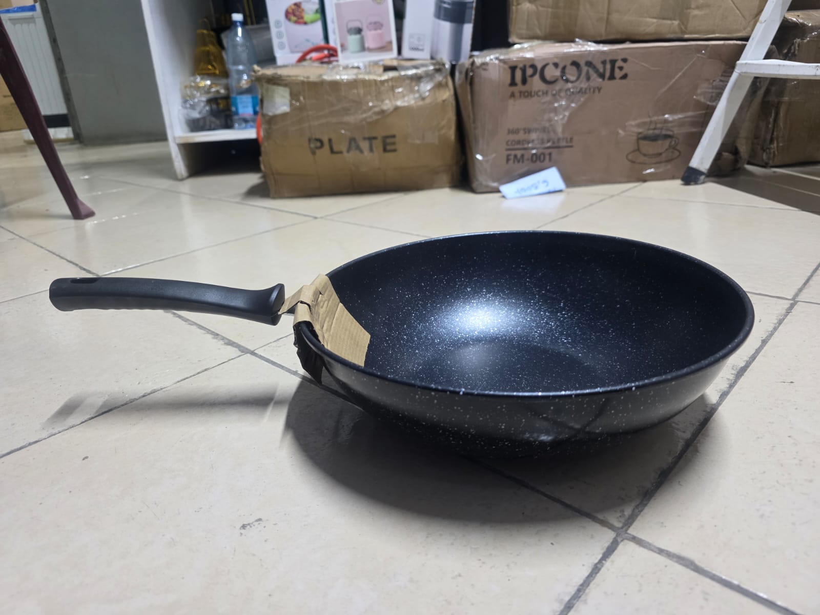 deepfryn panThe ultimate pan for everyday cooking, the Deep Frying Pan is versatile, easy to use and suitable for a wide variety of cooking styles and recipes. Toughened Non-Stick is a  range of versa