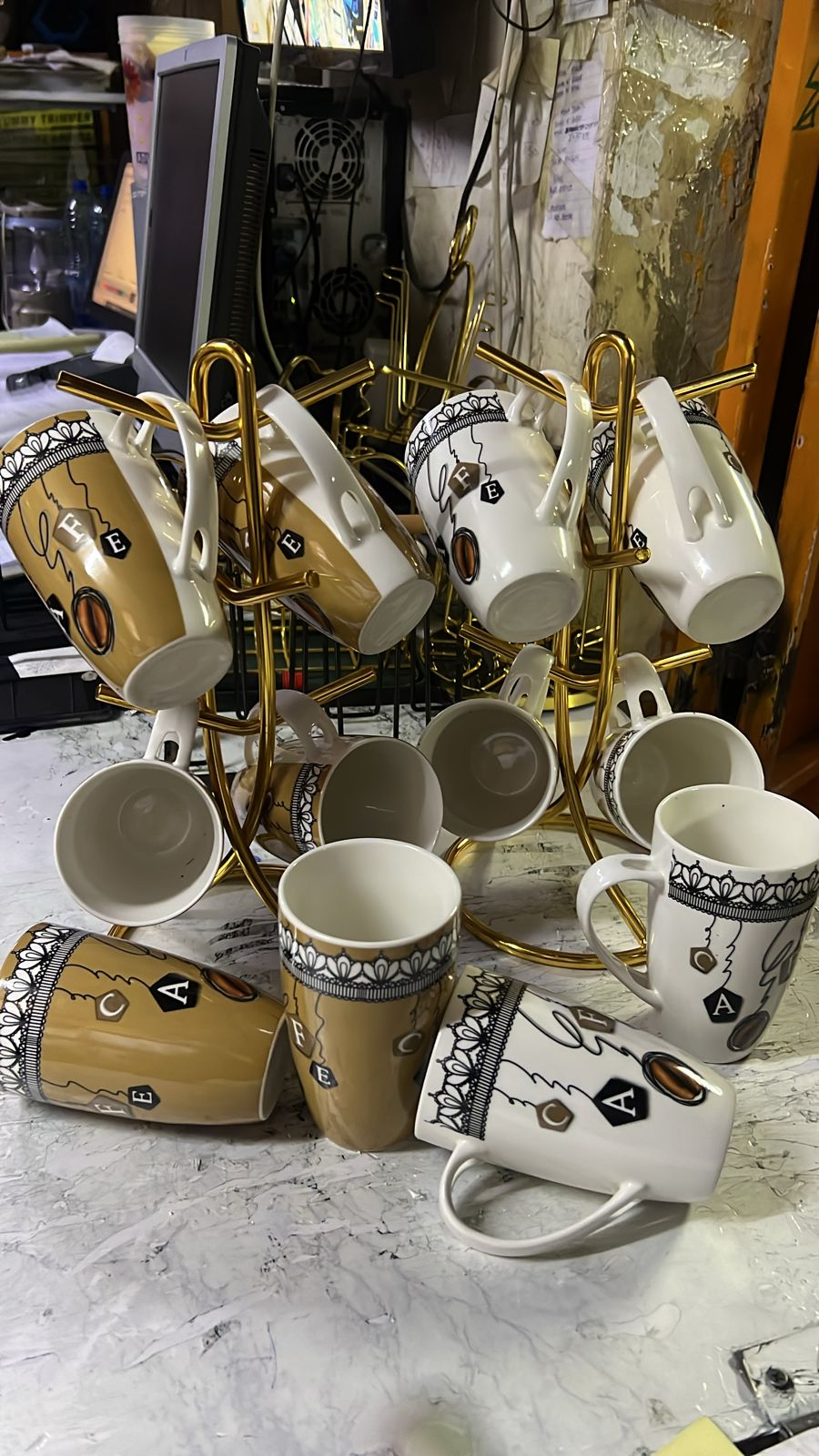 6 pcs coffee  Long colorful Ceramic Coffee /Tea Mugs For serving coffee and tea Easy to clean Heavy durable ceramic material a set of 6pcs