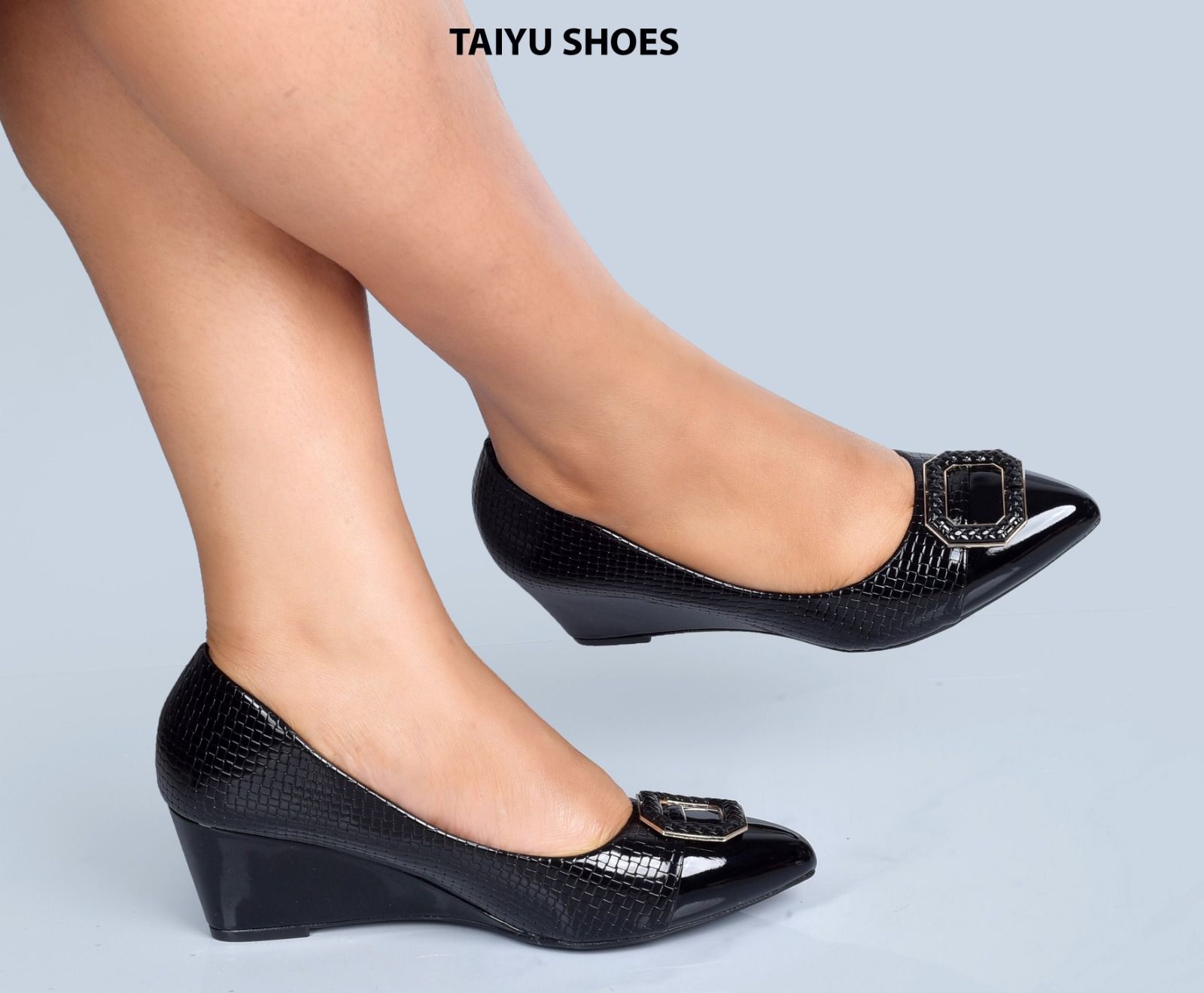 “TAIYU Women Black Wedge Heels – Comfortable Office Pumps”