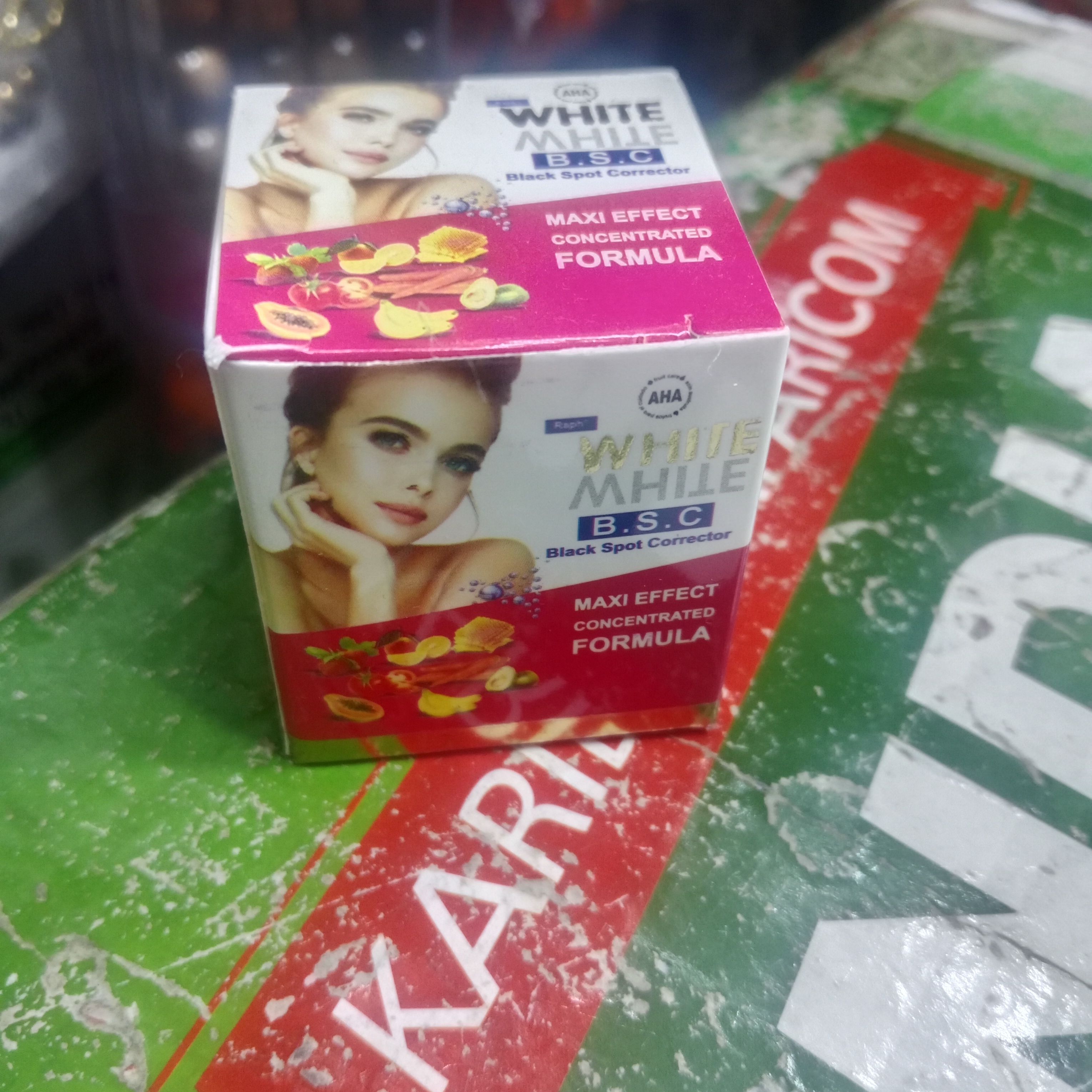 White black spots corrector