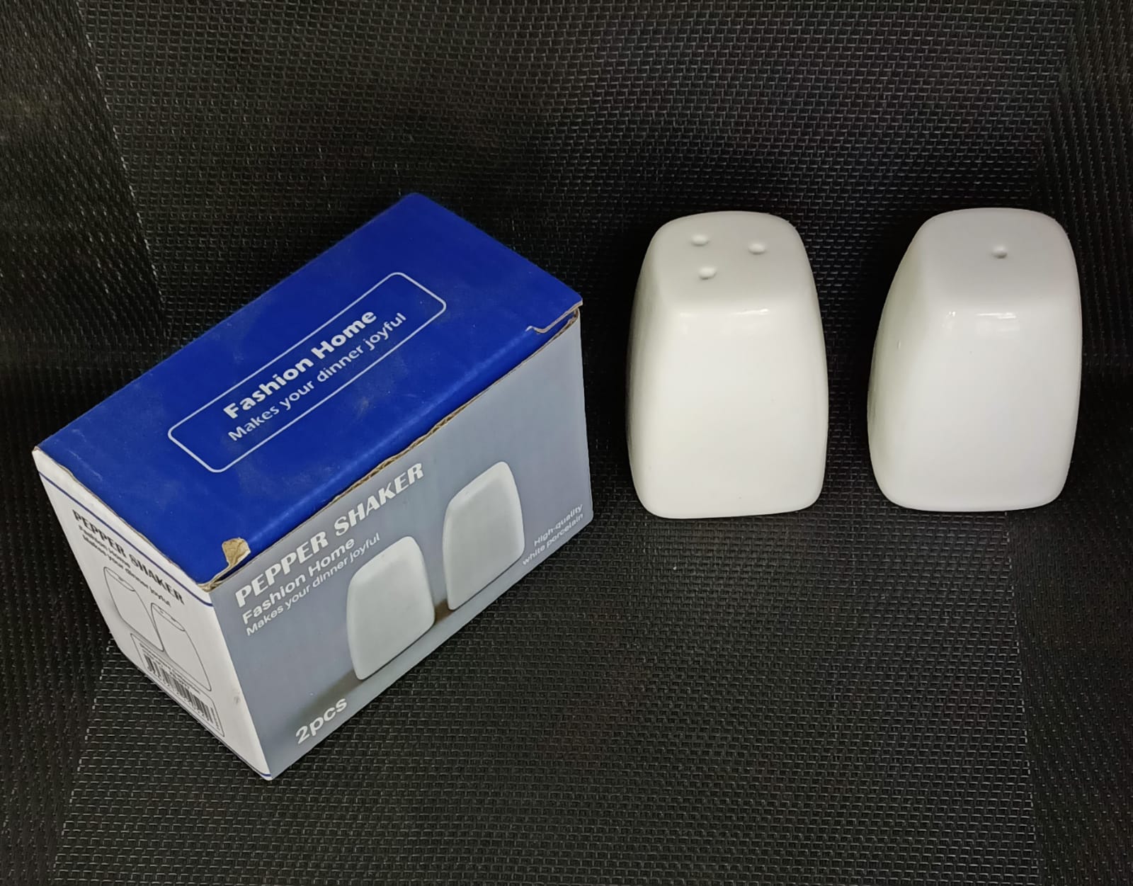 🔴 FINAL OFFER 🔴 - 4Pcs Classy Ceramic Salt & Pepper Set | Modern Kitchen Dining Spice Containers | White