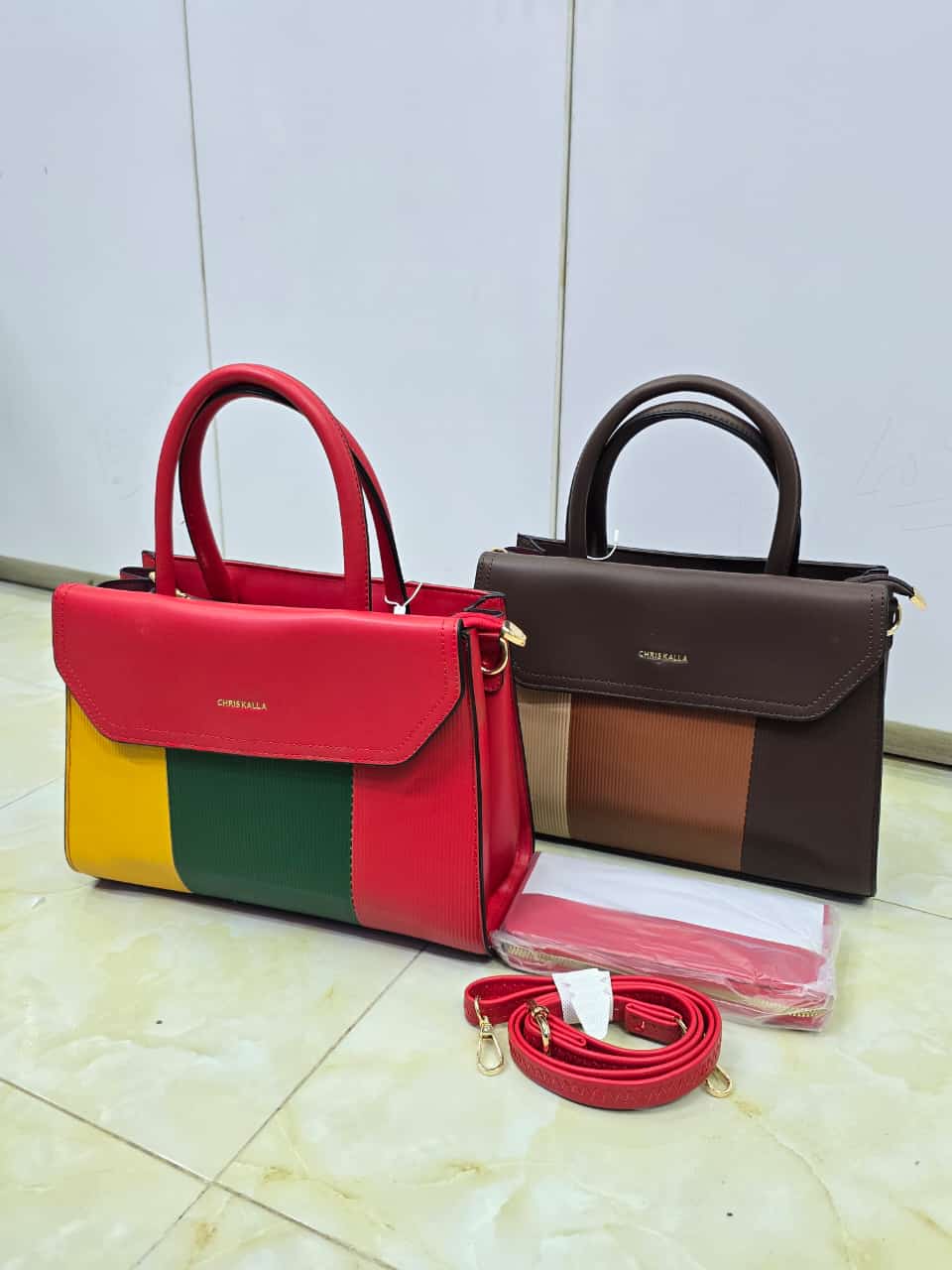 🔥 SPECIAL PRICE OFFER 🔥 - 3 in 1  STYLISH WOMEN'S HAND BAGS, VOGUISH FASHIONABLE WOMEN'S HANDBAGS At Affordable Price
