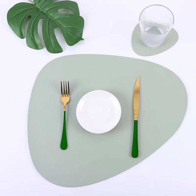 [ GRAB IT AT LOW PRICE+ ADDED OFFERS 🤩🤩✨ !!! ] 12pcs Brand New Very Quality Affordable  Leather table mats (6pcs tablemats & 6pcs coaster )