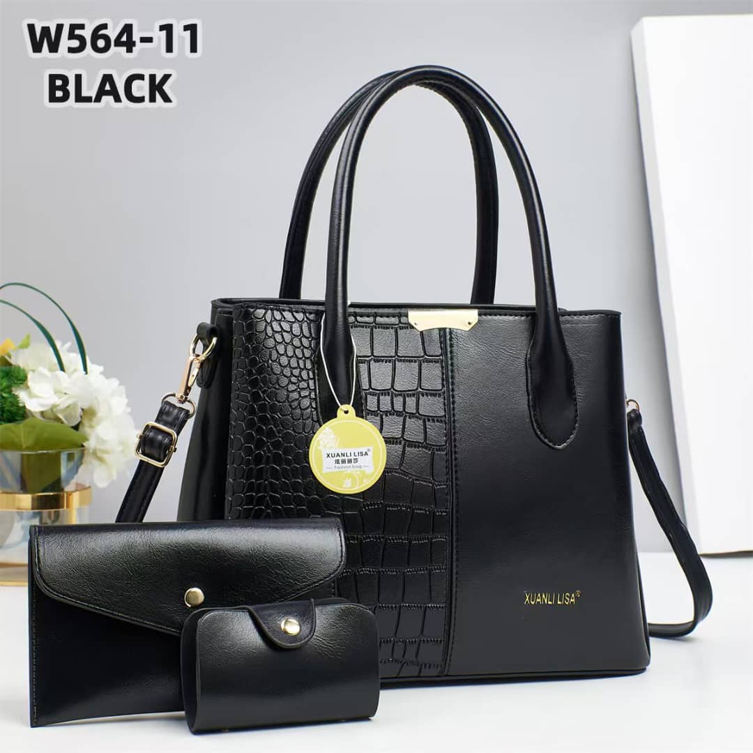 [ ❤EMBRACE THE LATEST TREND 🤩🤩✨ !!! ]  3 IN 1  Brand New High Quality Stylish and Luxurious Ladies Handbag at Affordable price .