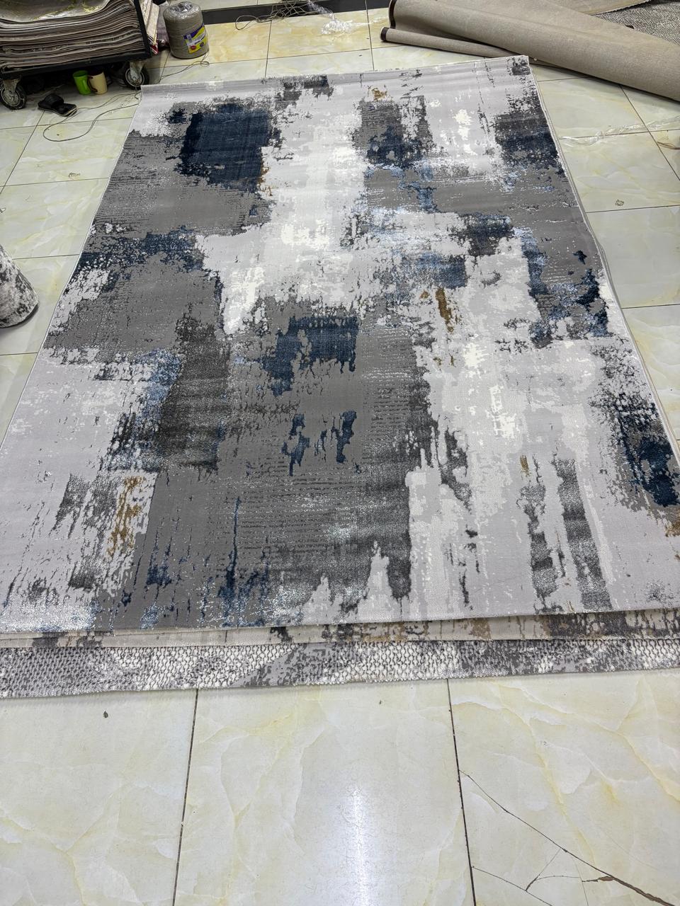 [🎁 SURPRISE OFFER 🎁 🤩🤩✨ !!! ]   1Pc Size 9X12 Classy Brand New High Quality Stylish and Luxurious Carpets .That Matches and Fits Perfectly With Your Home Decor ✨👌