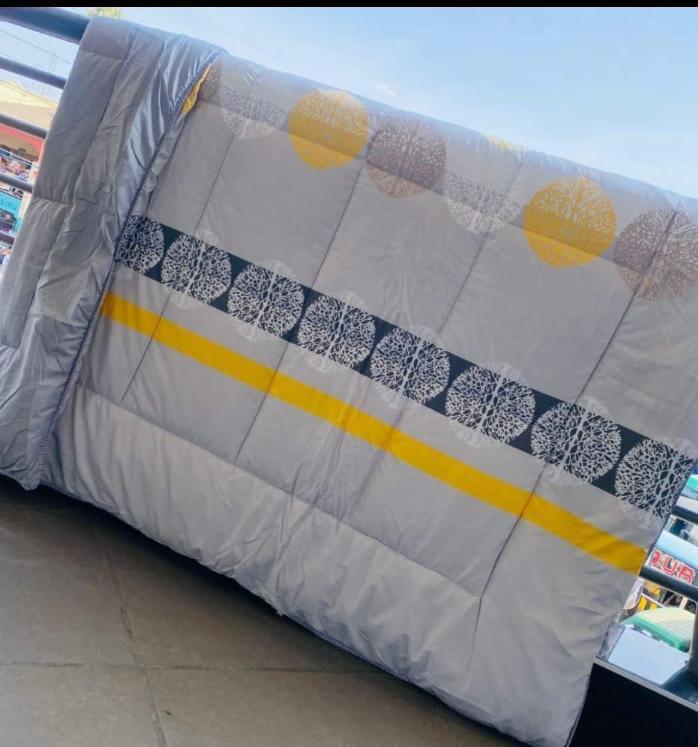 [ EXPERIENCE LUXURY FOR LESS!!!]🔥 🥑🌽ONLY AT KILIMALL !!! ]  4Pcs Size 6X7 Classy Brand New High Quality Durable  and Luxurious Cotton Duvet ,One Sheet & Two Pillowcases   at Affordable Price