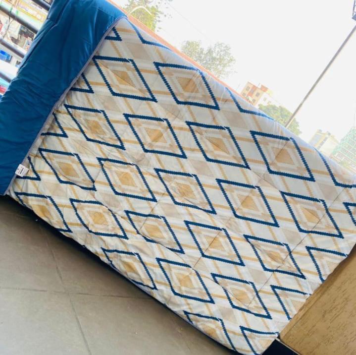 [ EXPERIENCE LUXURY FOR LESS!!!]🔥 🥑🌽ONLY AT KILIMALL !!! ]  4Pcs Size 6X7 Classy Brand New High Quality Durable  and Luxurious Cotton Duvet ,One Sheet & Two Pillowcases   at Affordable Price