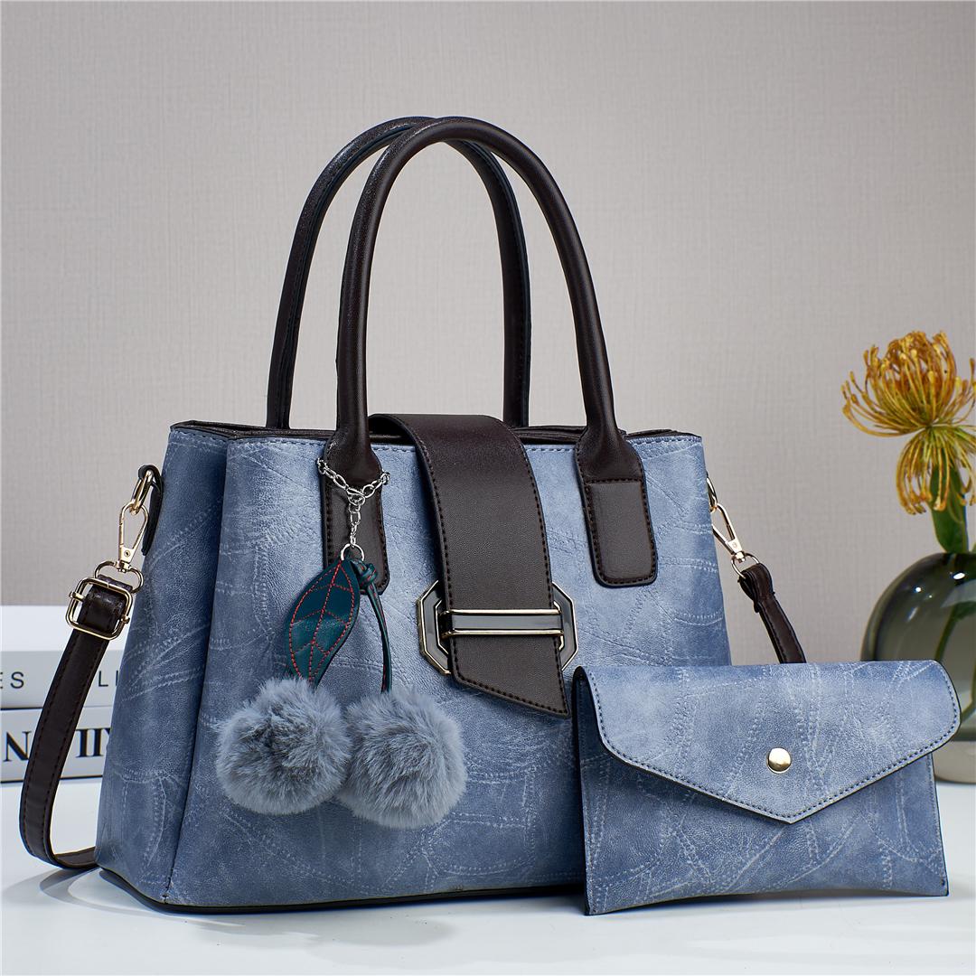 [ ❤EMBRACE THE LATEST TREND 🤩🤩✨ !!! ] 1Pc Brand New High Quality Stylish and Luxurious Comfortable Ladies Handbag ..Designed With Durability and Functionality ✔👌