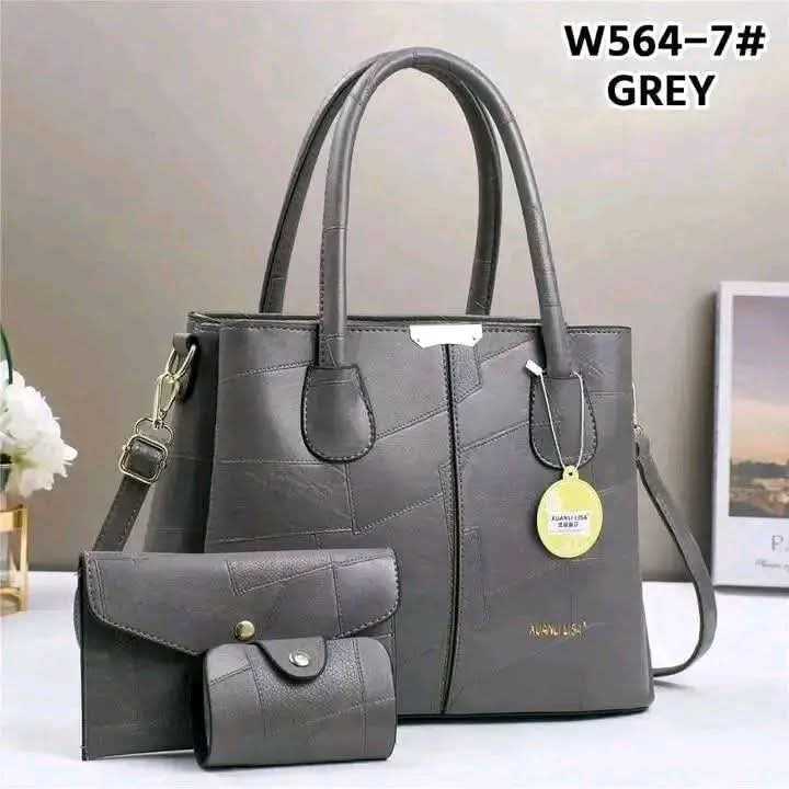 💥 DISCOUNT OFFER 💥 - 3 in 1 Women’s Handbag Set, Stylish Shoulder Bag, Crossbody & Clutch, Spacious, Durable Fashion Bags