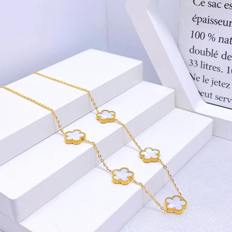Stainless Steel Clover Jewelry Necklace