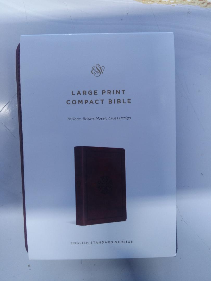 ESV COMPACT LARGE PRINT BIBLE LEATHER COVER BROWN, ENGLISH STANDARD VERSION