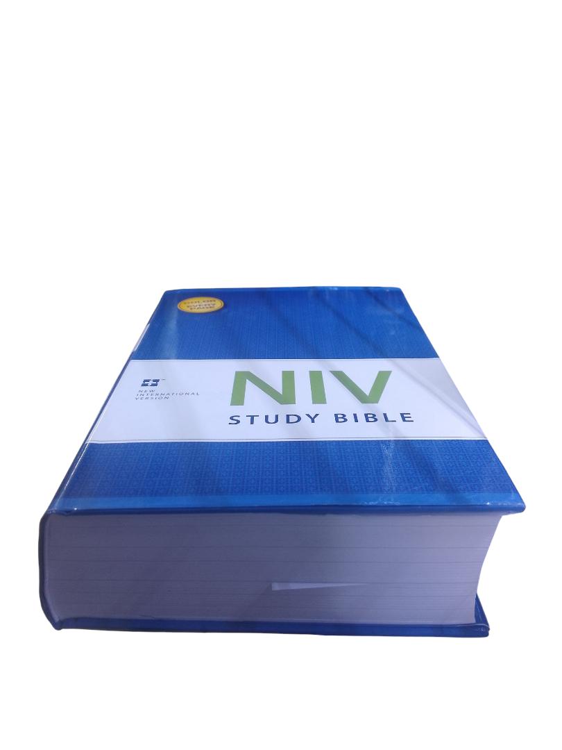 NEW INTERNATIONAL VERSION STUDY BIBLE, HOLY BIBLE HARDCOVER, NIV BIBLE