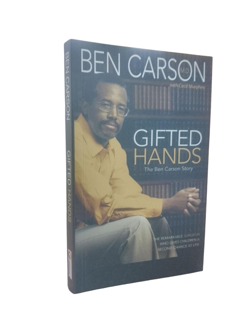 GIFTED HANDS BY BEN CARSON, MOTIVATIONAL BOOK