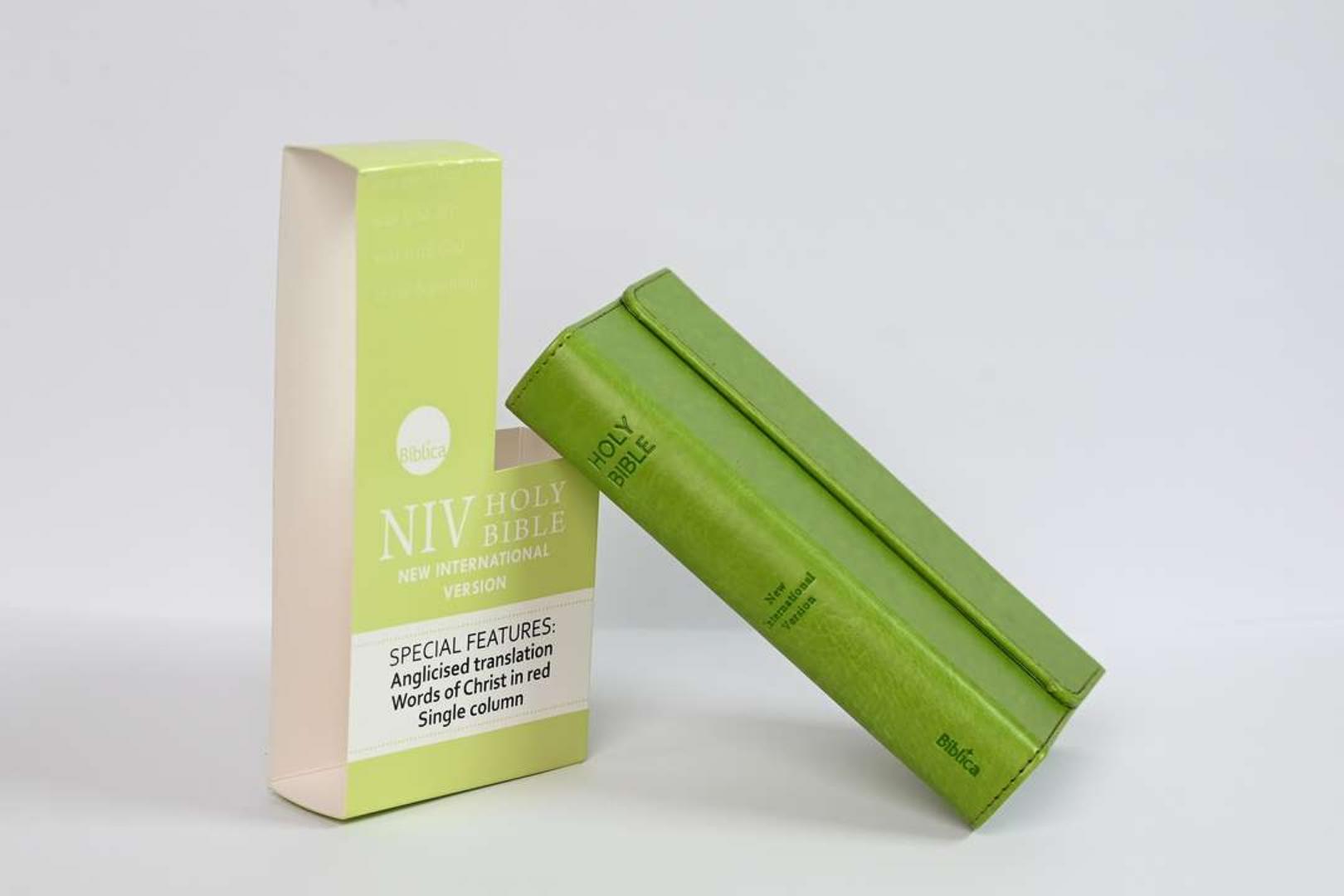 NIV TRIMLINE BIBLE, HOLY BIBLE, LEATHER COVER BIBLE GREEN, NEW INTERNATIONAL VERSION BIBLE