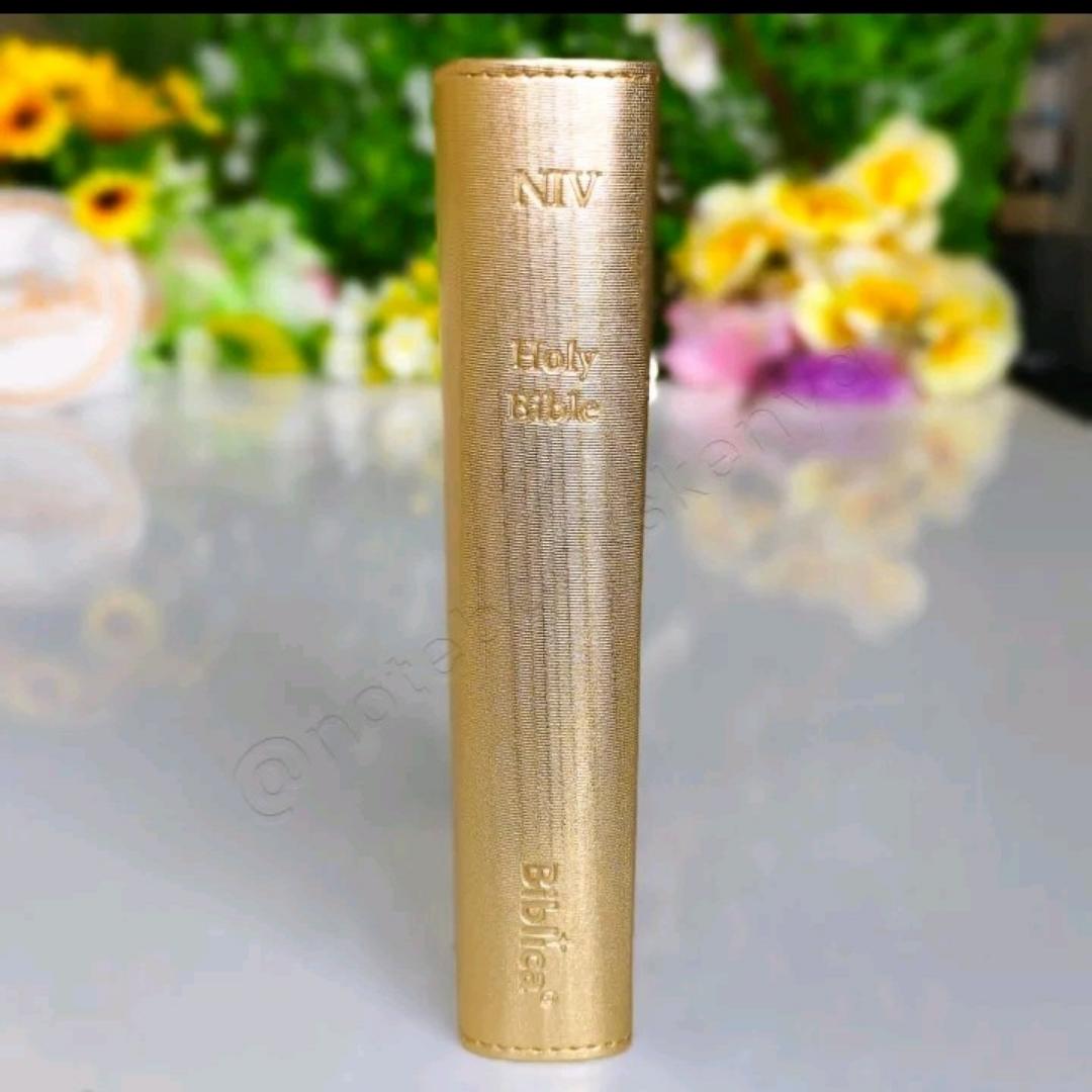 NIV Medium index bible, Pu bible, New International Version Bible, compact bible, leather Cover bible,