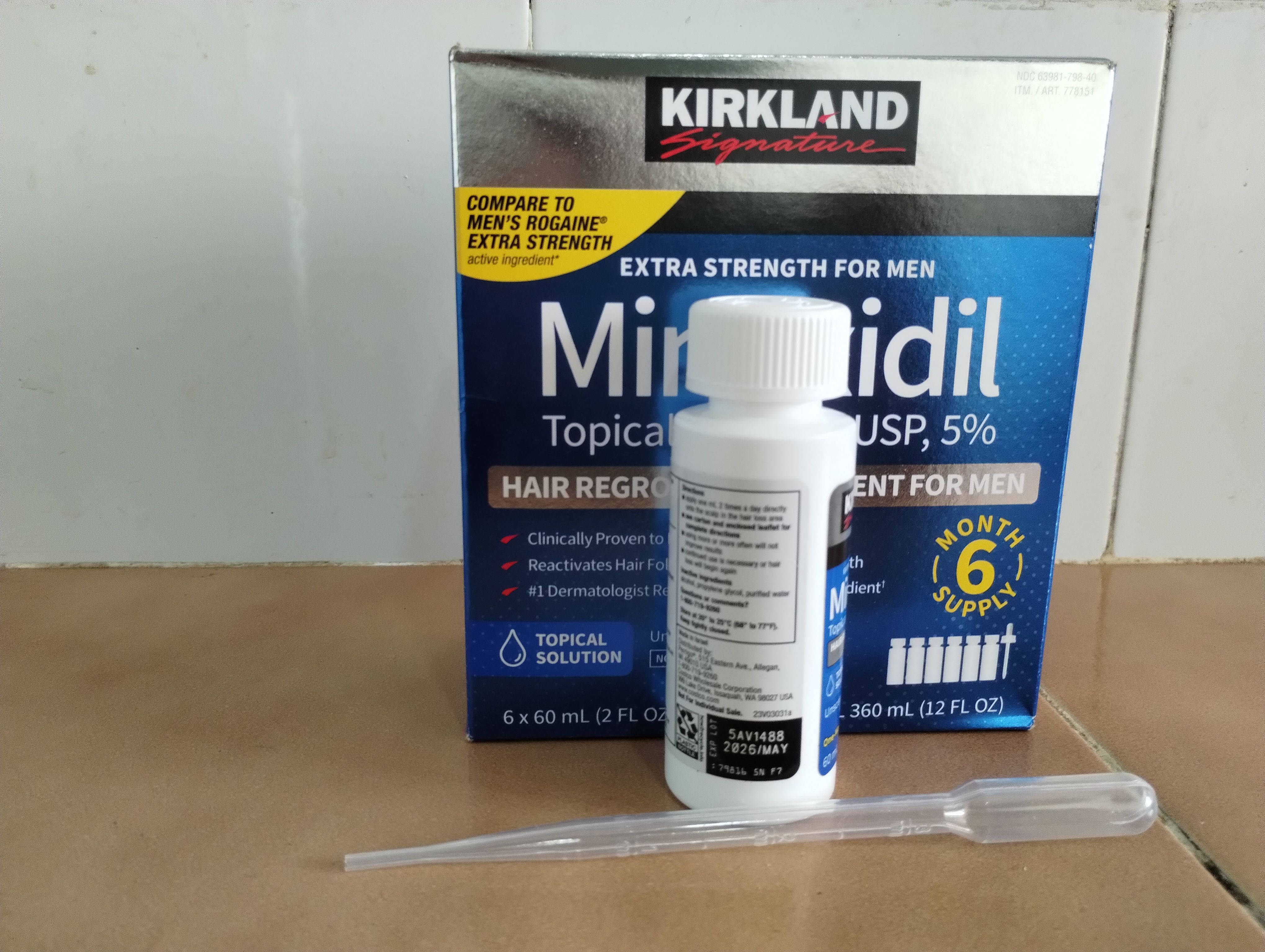 KIRKLAND Signature Minoxidil 5% SOLUTION Hair Loss/Growth 1 Month Supply
