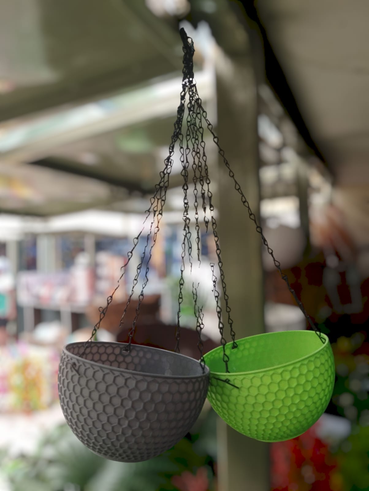 Plastic Woven Pattern Hanging Plant Pot/ Planter