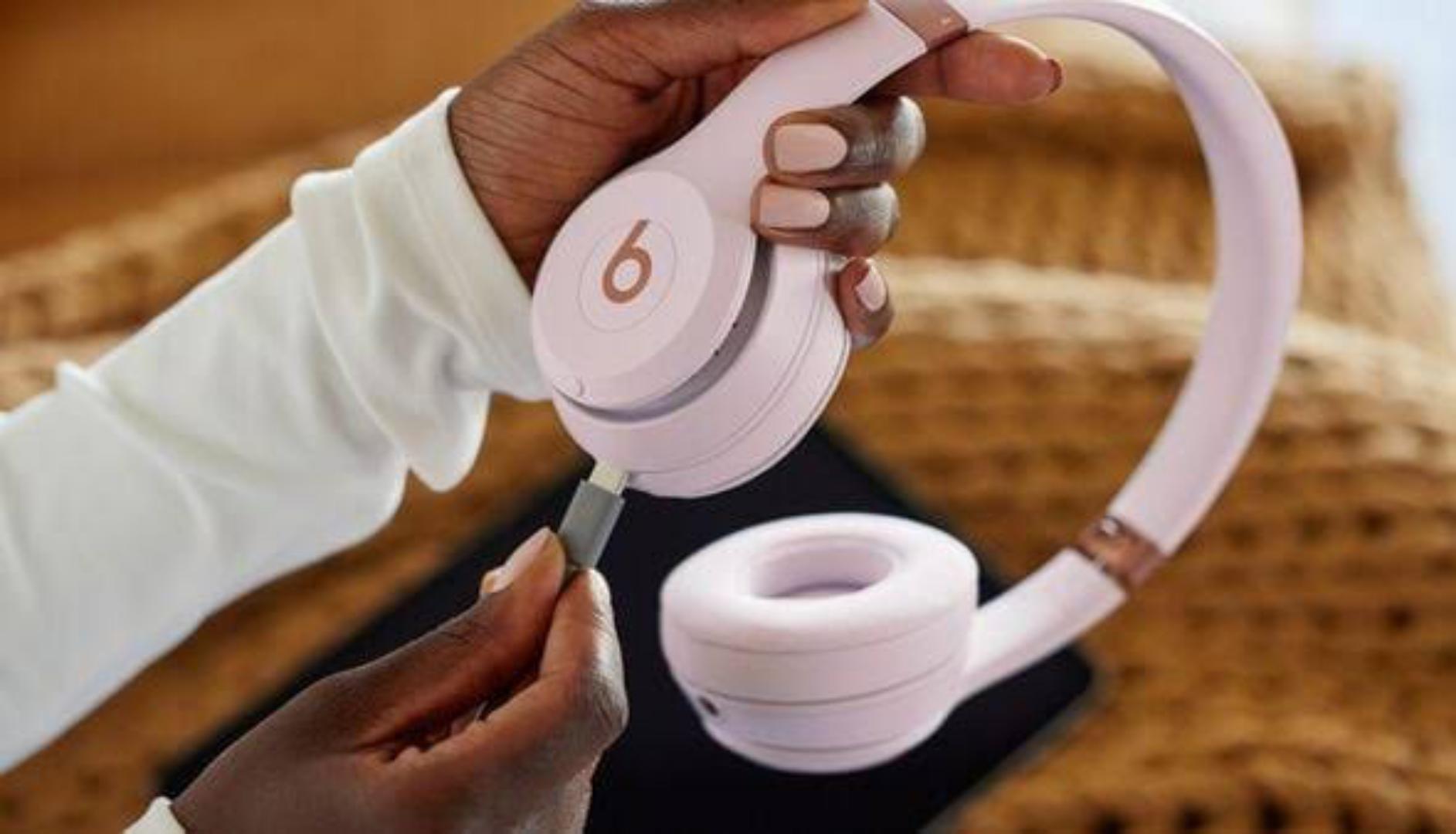 OFFER!!Beats Solo 4 Wireless Headphones-Noise Cancelling Technology, Simple Connection Large Size Dynamic Overhead Headphones, Type C Charging Cable, Noise Reduction Technology,5.5 v Bluetooth version