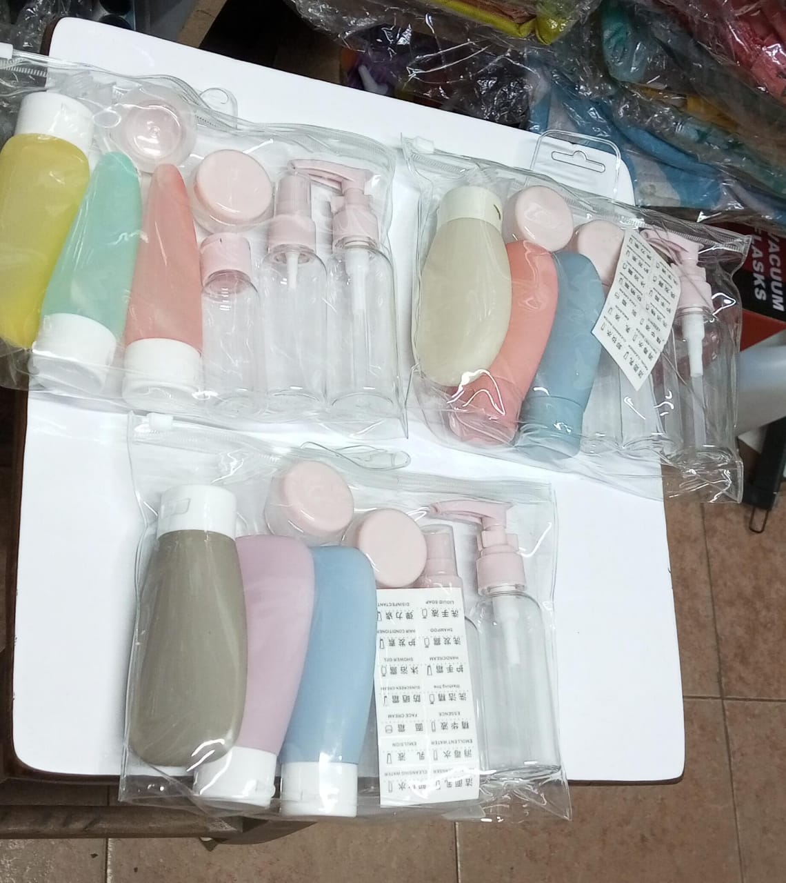 Travel refillable bottle set spray lotion, shampoo, shower gel tube