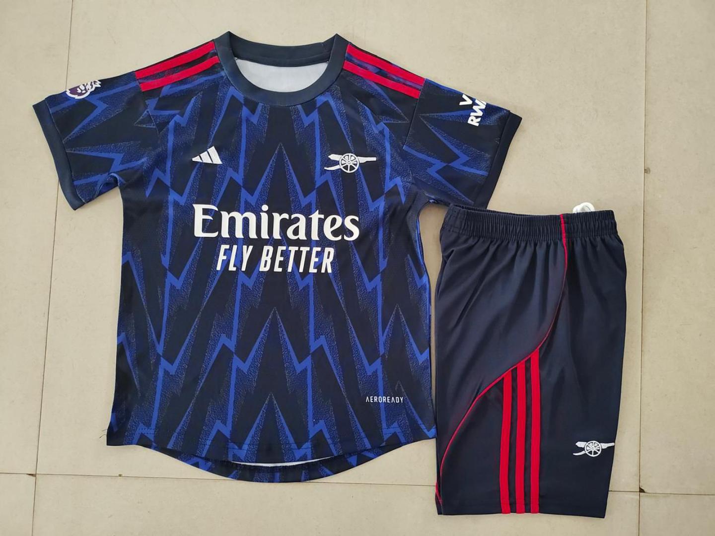 Arsenal 2021/22 Third Kit