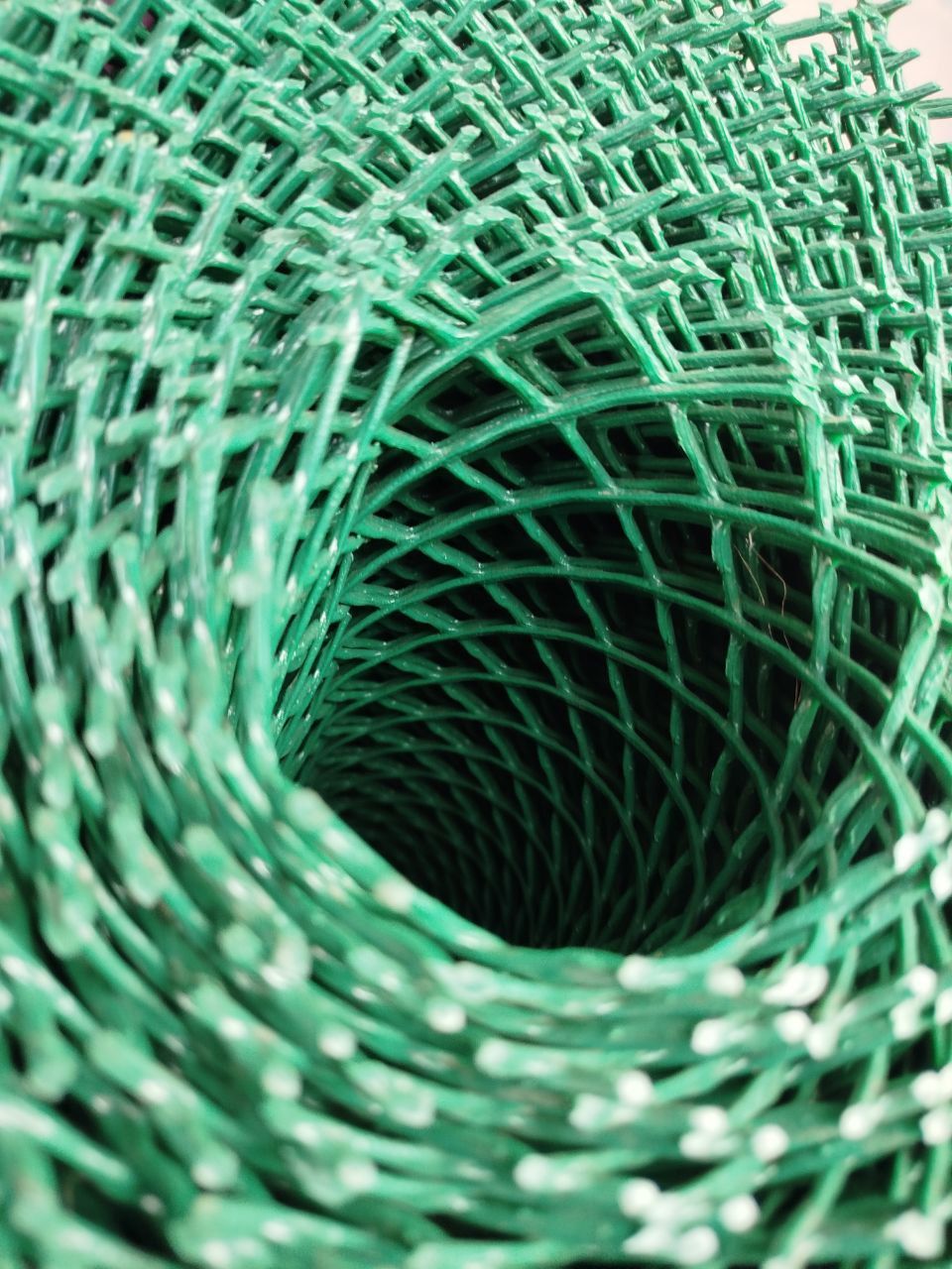 Chicken mesh - plastic chicken mesh - 1 inch - 1 meter wide