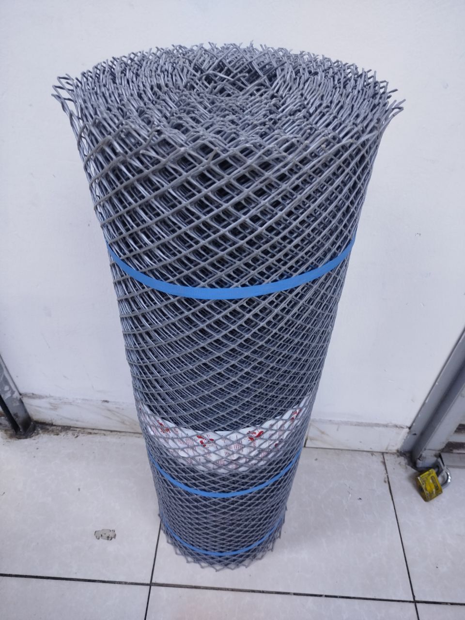 High quality - 800 gsm Plastic Chicken mesh  - 1 Meter wide