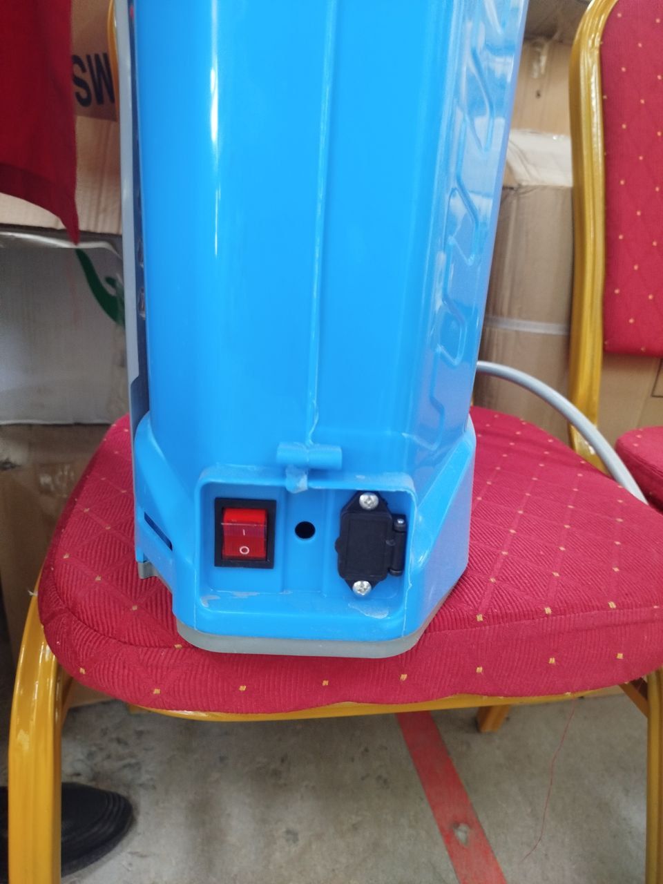 Rechargeable knapsack sprayer/ automatic knapsack sprayer - 20 liters with battery and comes with charger