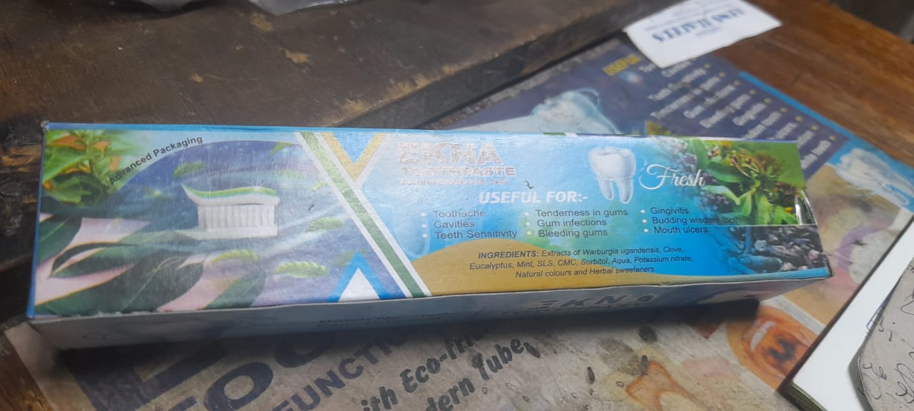 EKNA TOOTHPASTE