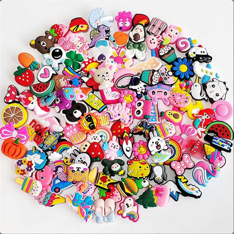 50/100PCS Shoe Charms, Random Different Cute Shoe Decoration Charms Shoe Decoration Party Gifts for Boys Girls Kids Women