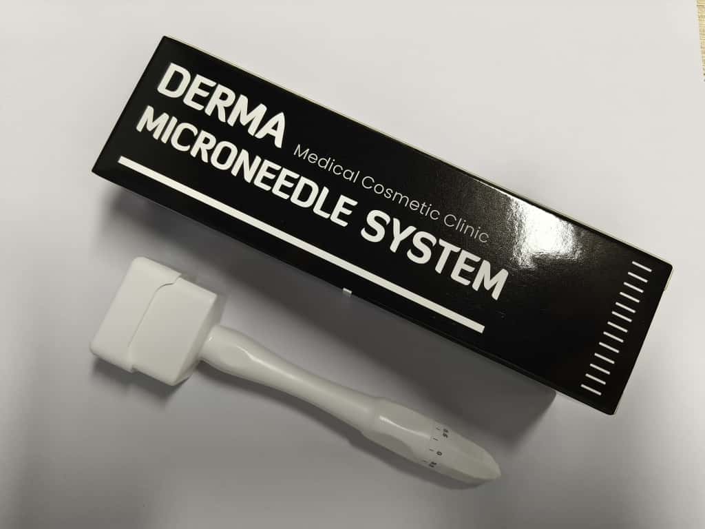 DRS Derma Stamp  Adjustable to preferred  Microneedles length for Skin Care ,Beard Growth ,Scalp Hair Regrowth  Acne & Scars removal  & stretch marks IDEAL substitute for dermaroller