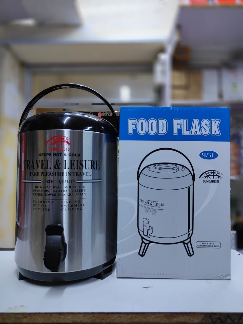 TEA URN. 9.5ltr Tea Urn Single Tap, Hygienic stainless steel Stainless steel construction, Concealed heating, Keep water or tea warm/ hot
