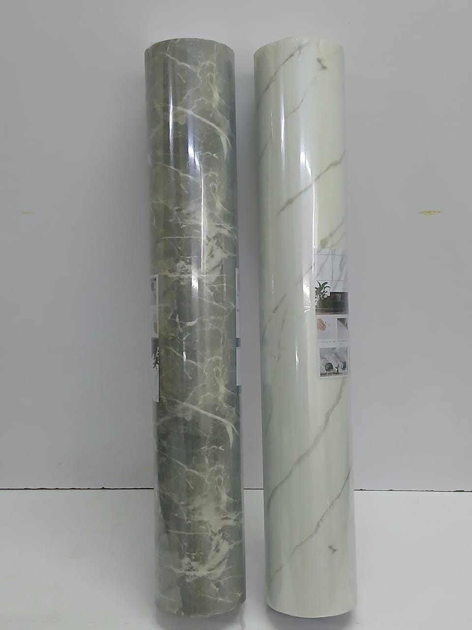 High quality ADHESIVE MARBLE WALL PAPER ROLL - This marble wallpaper is self-adhesive, just peel and stick on the surface, no additional glue needed, very easy to apply