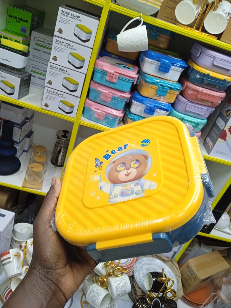 high quality plastic Partitioned cartoon themed kitchen kids lunch box