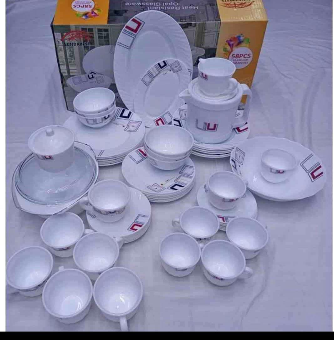 58Pcs Ceramic kitchen dinner set...it consist of 12'' oval platex1pc,8'' oval plate x1pc,9'' flat platex6pcs,7'' flat plate x6pcs' 8''deep plates x 6pcs,8'' soup bowl x 1pc, 850mls tea pot 1x1[lid]pcs