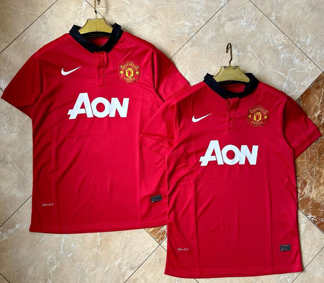 BACK IN STOCK!! ORIGINAL Good Quality Authentic 2013-2014 Manchester United Home Shirt/Jersey.