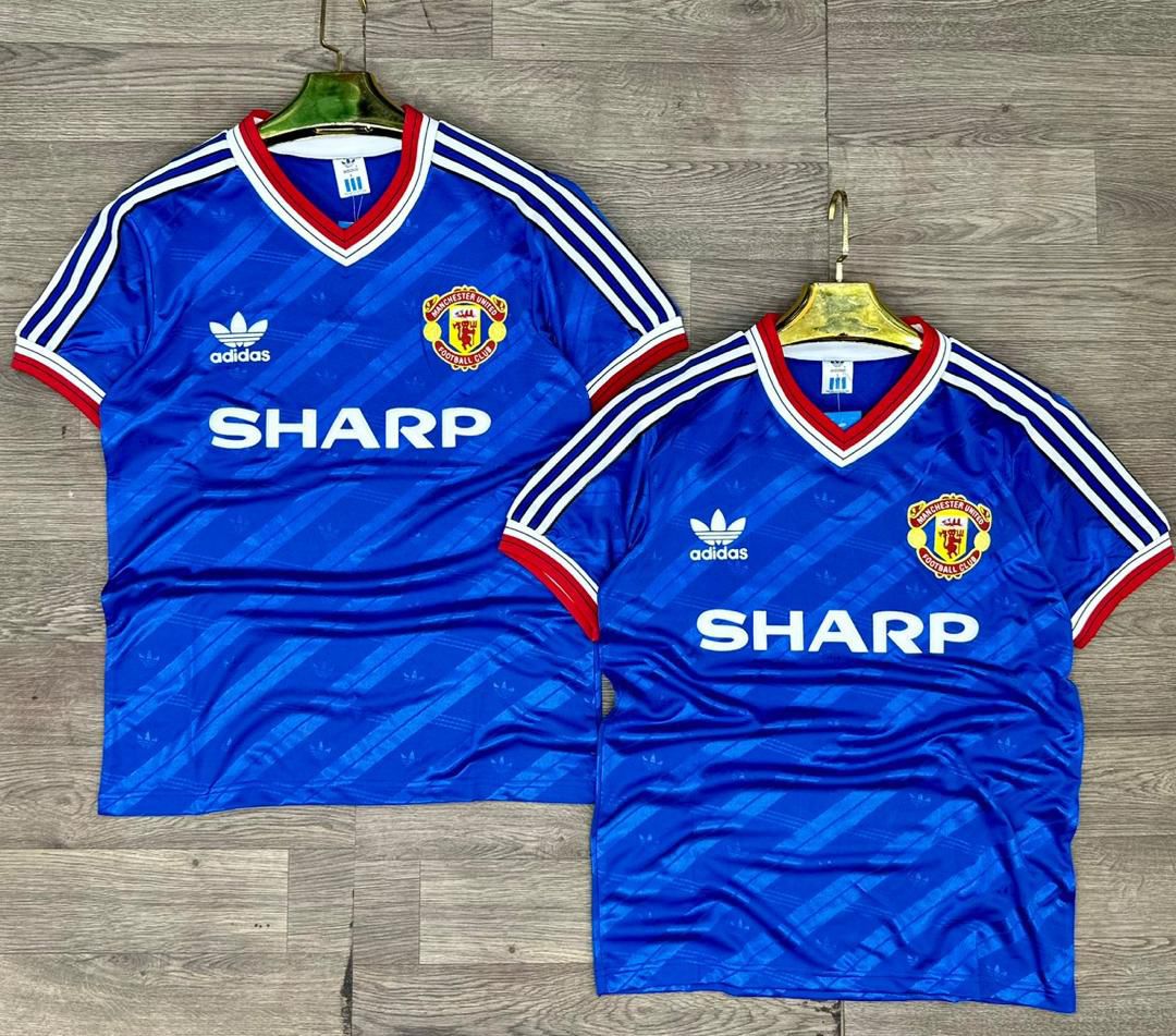 BACK IN STOCK!! Good Quality Authentic Retro Manchester United 3rd Shirt/Jersey.