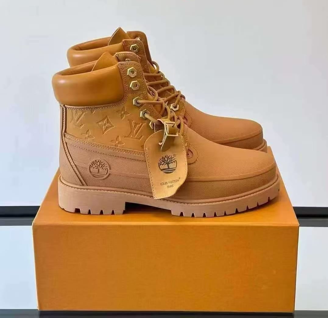 ORIGINAL!! Best price Good Quality Fashionable Classic Louis Vuitton X Timberland Ankle  Boots.