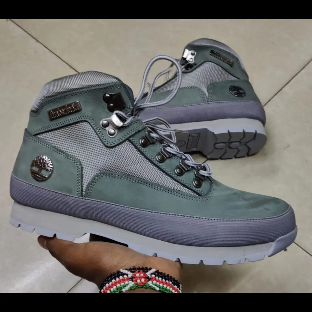 ORIGINAL!! Good Quality Classic Timberland sport shoes smart sneakers.