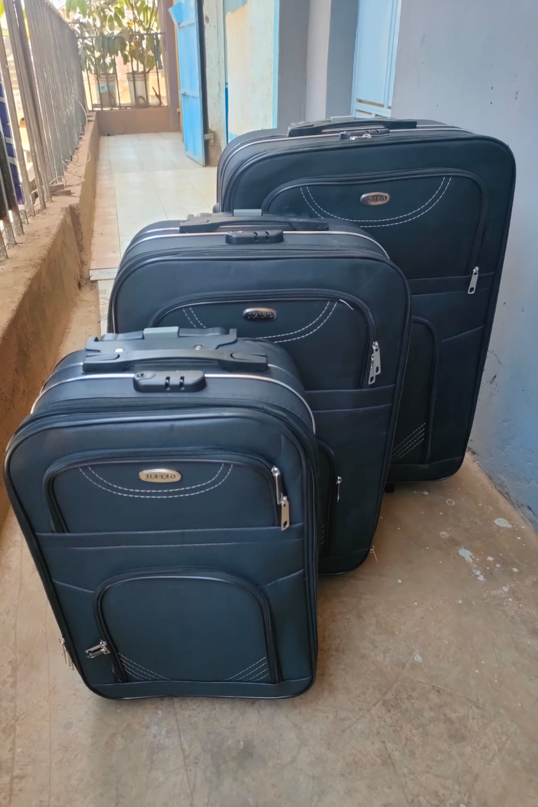 OFFER  3 in 1 traveling bag suitcase