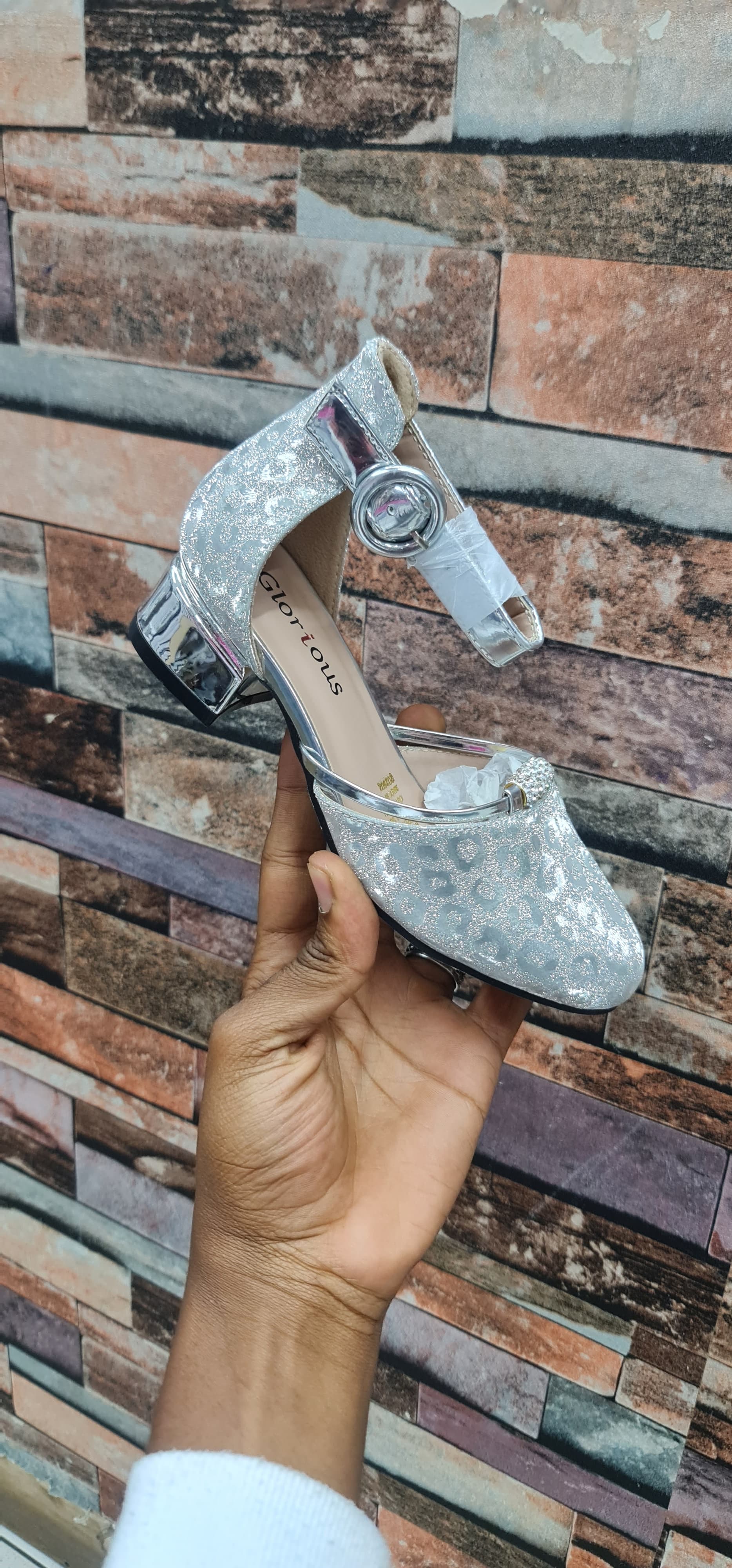 Comfortable  elegant Low-Heel Dress Shoes for Kids & Teen Girls – Elegant, Soft-Cushioned Footbed – Perfect for Weddings, Parties, and Everyday Casual Wear