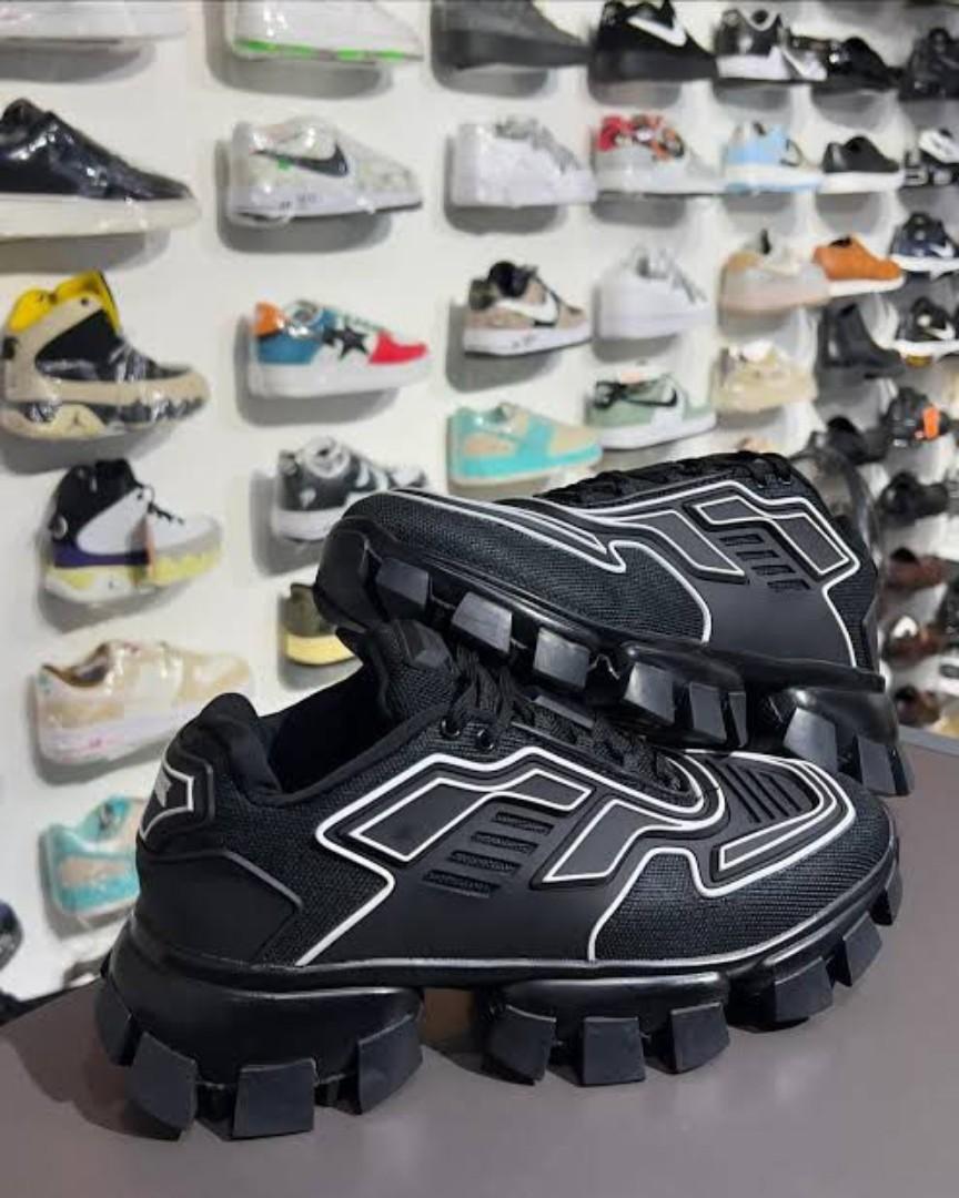 🔥( ON OFFER ) PRADA MEN'S SNEAKERS, VERY FASHIONABLE BULKY SNEAKERS (BEST SHOP FOR LADIES AND MENS BOOTS, SNEAKERS, CASUAL BOOTS, OFFICIAL BOOTS) GENERIC