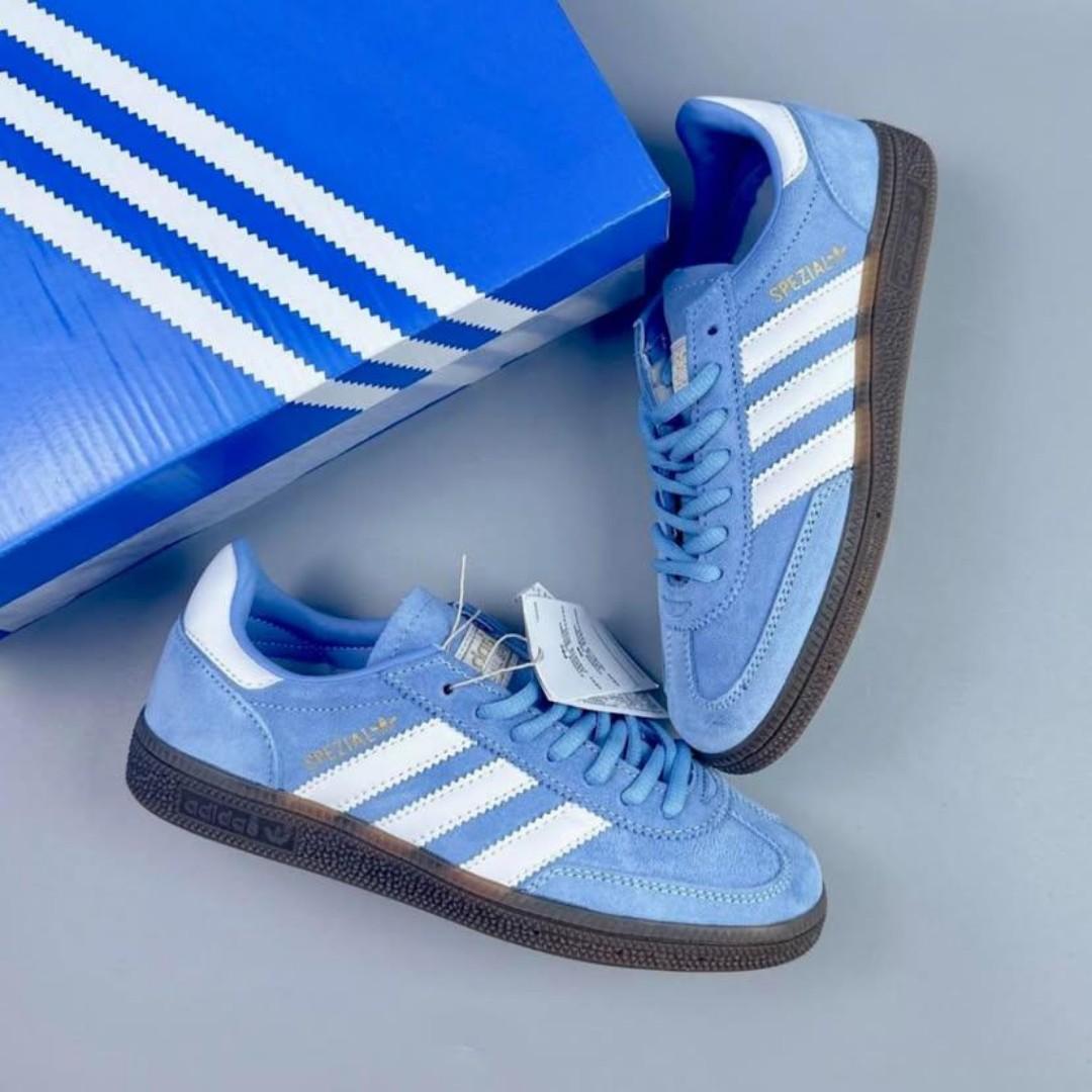 🔥( ON OFFER ) BLUE AND WHITE ADIDAS SAMBA, HIGH QUALITY SNEAKER. ( best shop for Adidas, jordan, air force, airforce, air max) GENERIC