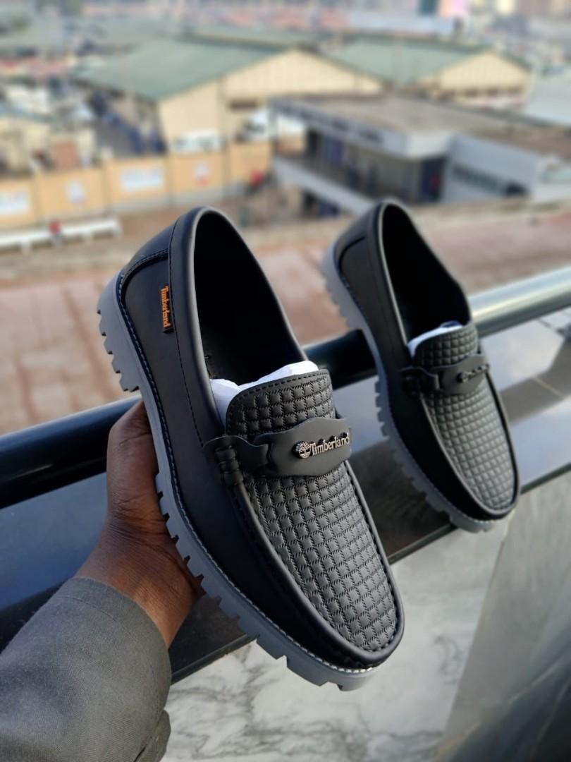 ORIGINAL LEATHER TIMBERLAND CLASSIC LOAFERS, BLACK CASUAL AND OFFICIAL SHOES Black LEATHER (BEST SHOP FOR LOAFERS, OFFICIALS, CASUALS, SNEAKERS)
