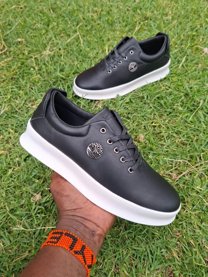ORIGINAL TIMBERLAND CLASSIC CASUALS SHOES, BLACK CASUAL AND OFFICIAL SHOES  (BEST SHOP FOR LOAFERS, OFFICIALS, CASUALS, SNEAKERS)