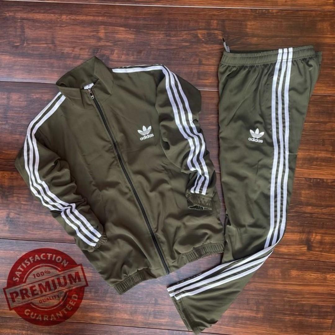 ORIGINAL GREEN ADIDAS TRACKSUIT, GREEN AND WHITE STRIPES. UNISEX, HIGH QUALITY COTTON MATERIAL. WOMEN TRACKSUITS, MEN TRACKSUITS, KIDS TRACKSUITS. SPORTS TRACKSUITS